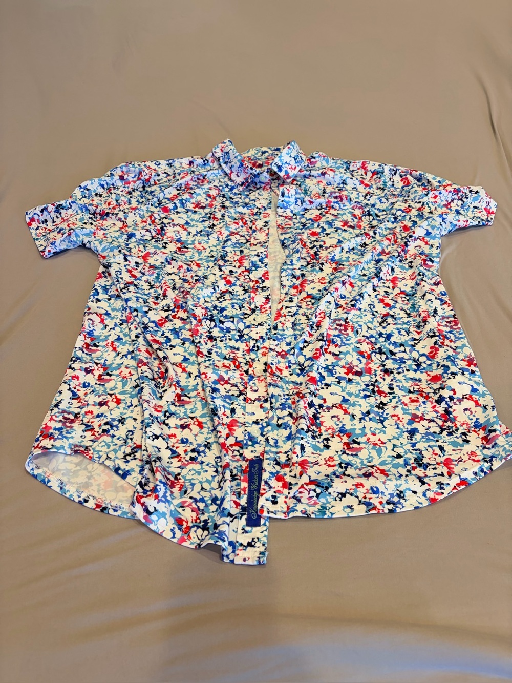 Robert Graham Short Sleeve Floral Print Button Down Shirt – Size Large